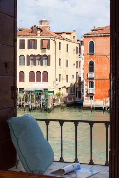 Palazzo Alvera Grand Canal Венеция Экстерьер фото